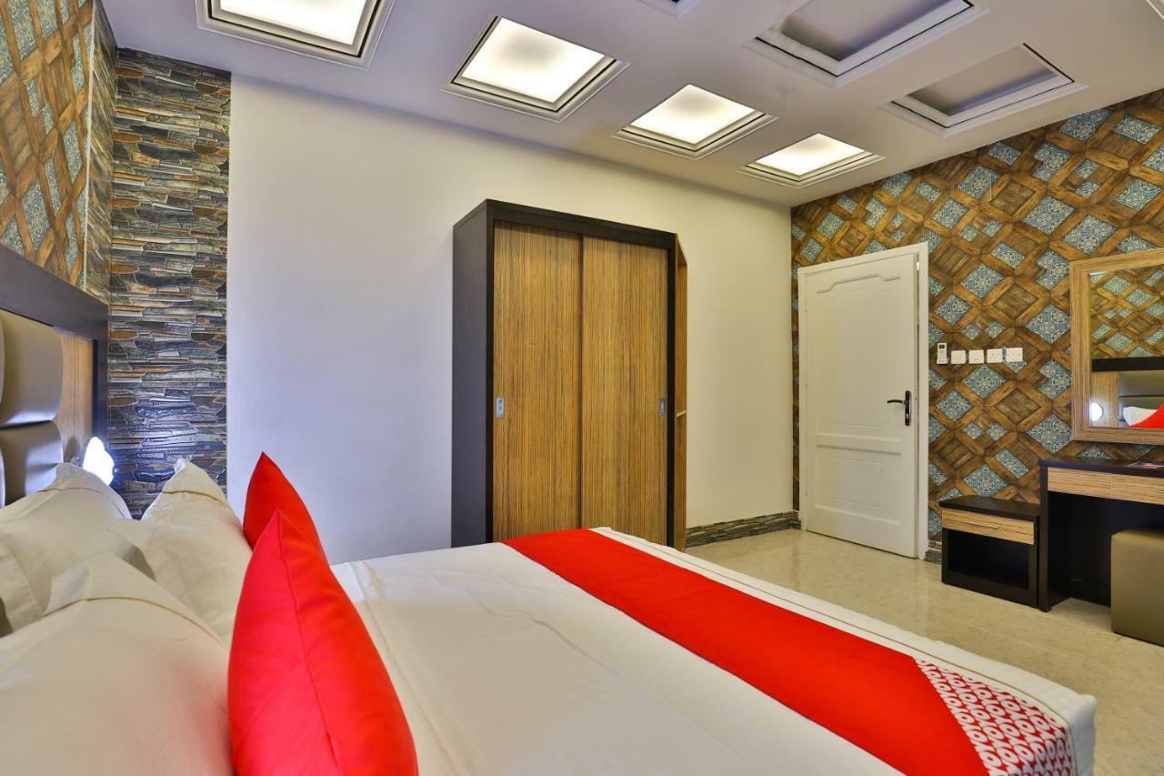 Esfrine Hotel Apartment Табук Экстерьер фото